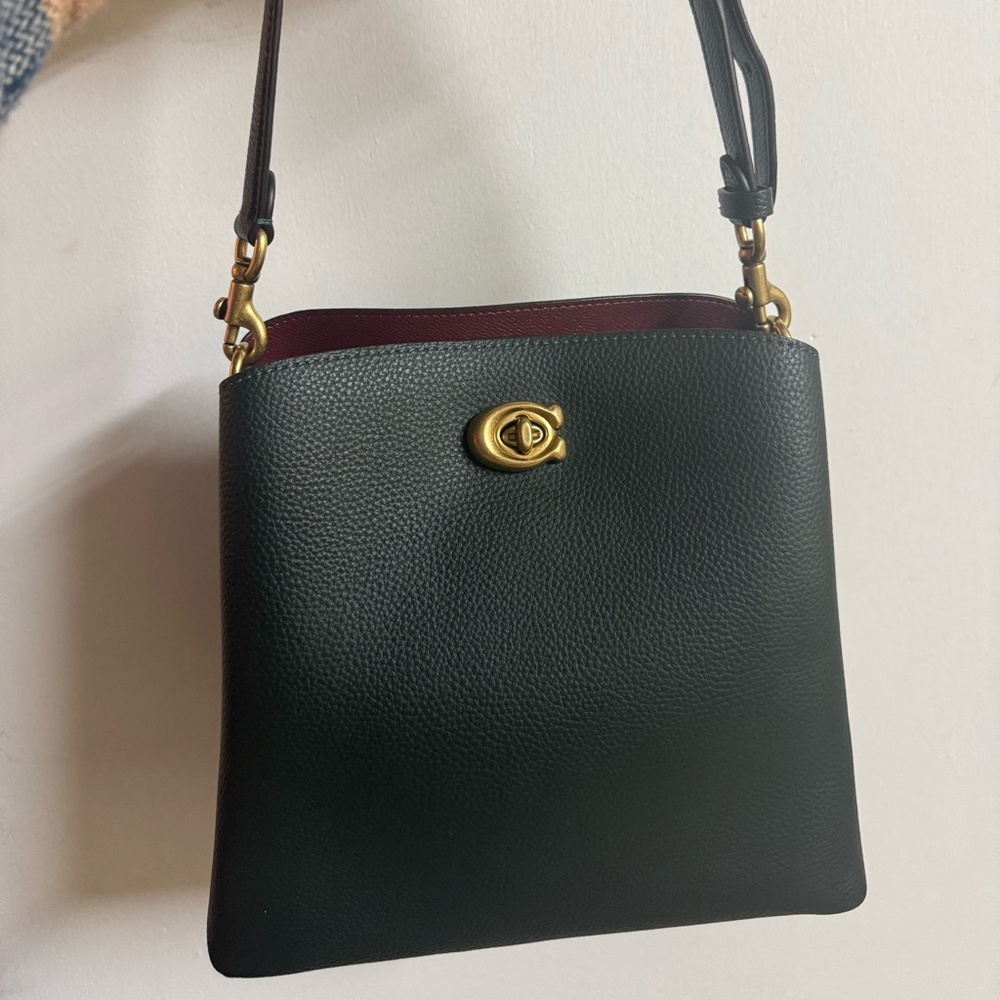 Coach bucket bag - Picture 1 of 4